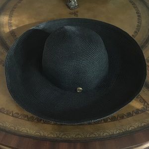 Eric Javits, NYC squishee wide brim hat